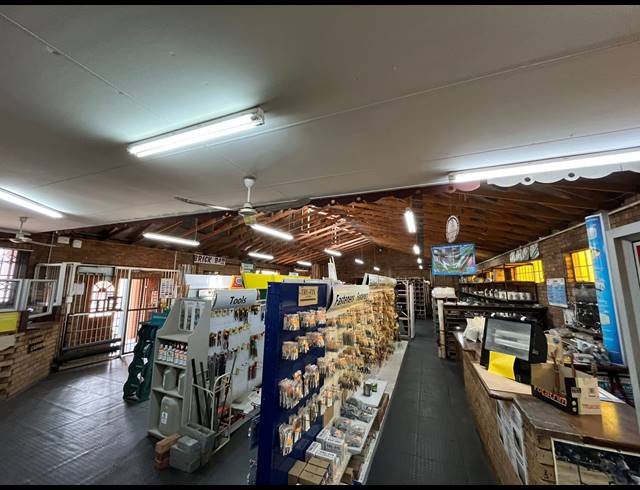 6,800M² WAREHOUSE FOR SALE IN ANZAC